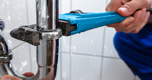 The Importance of Timely Leak Repair: Build Your Pipe Repair Kit