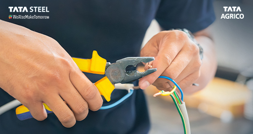 Compact and Portable – The Role of Combination Pliers in On-Site Industrial Work